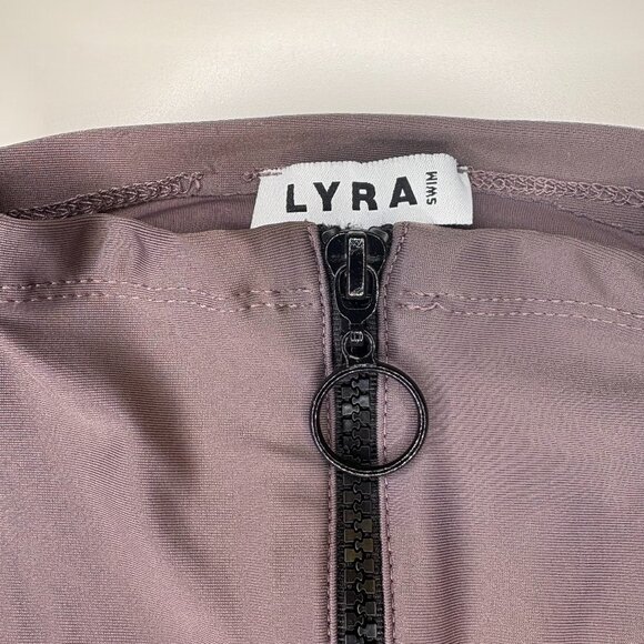 LYRA Womens Sporty One Piece Swimsuit Sz Small Long Sleeve Zip Up Modest UPF 50 - Picture 11 of 11